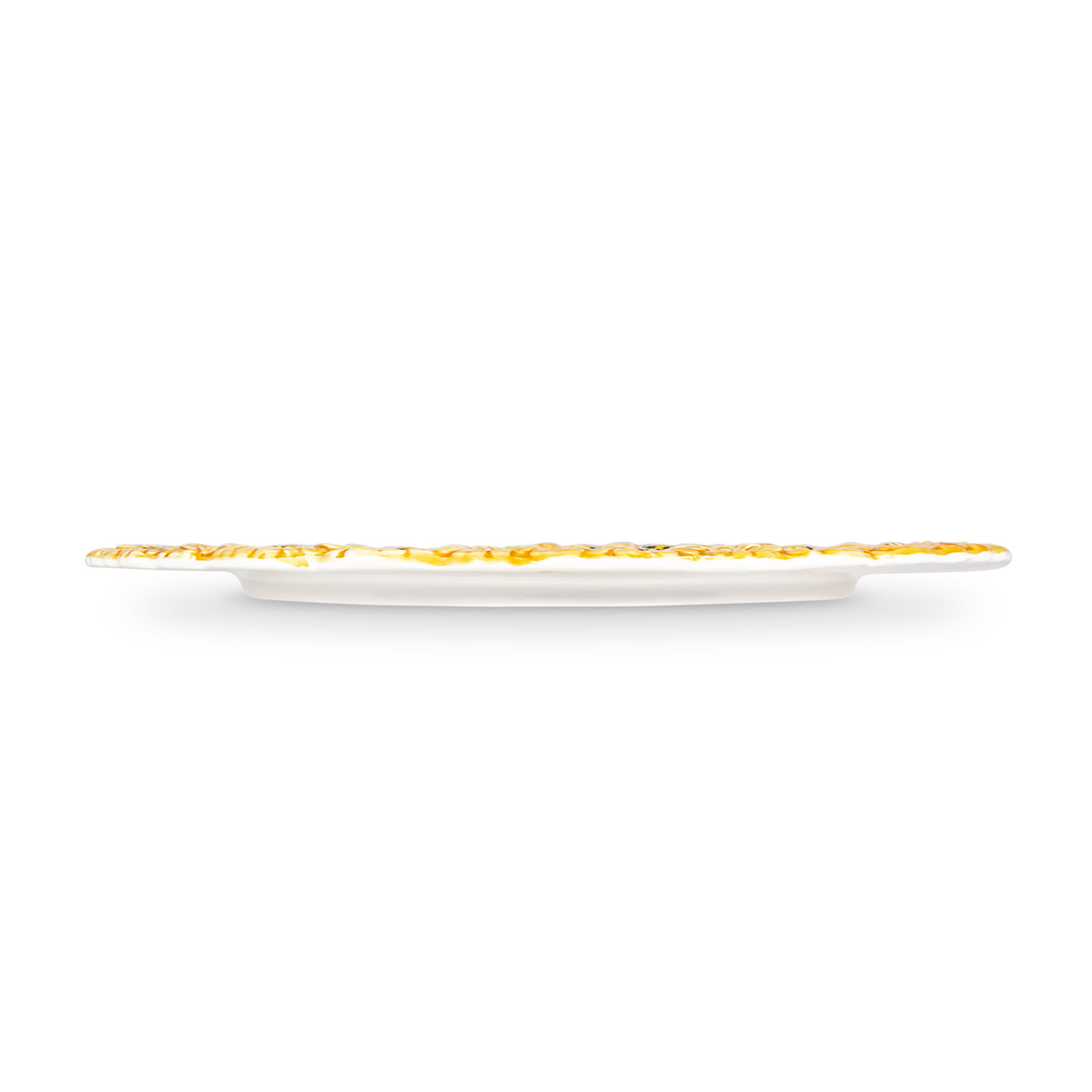Yellow plate with daisies