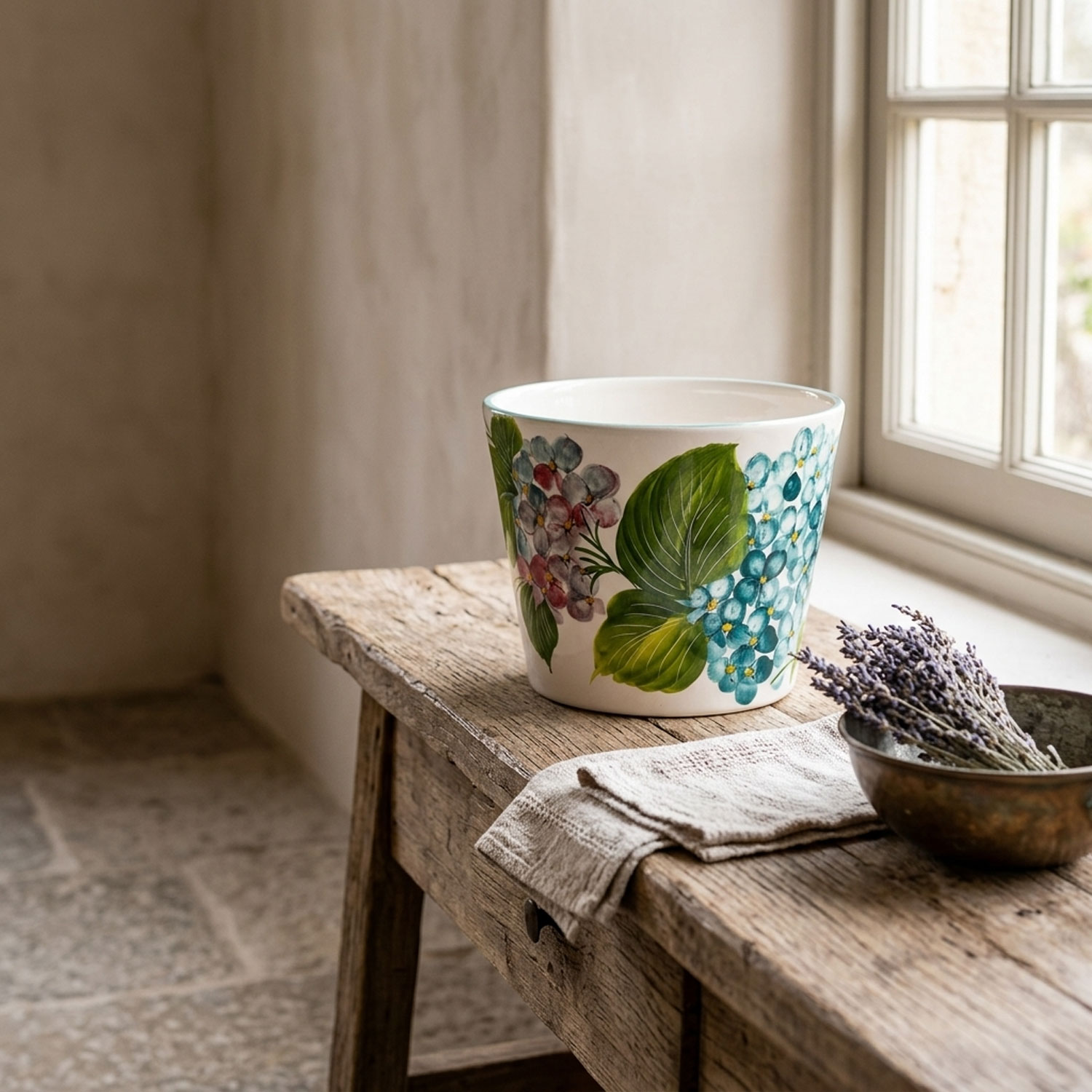 Vaso decorato Ortensie
